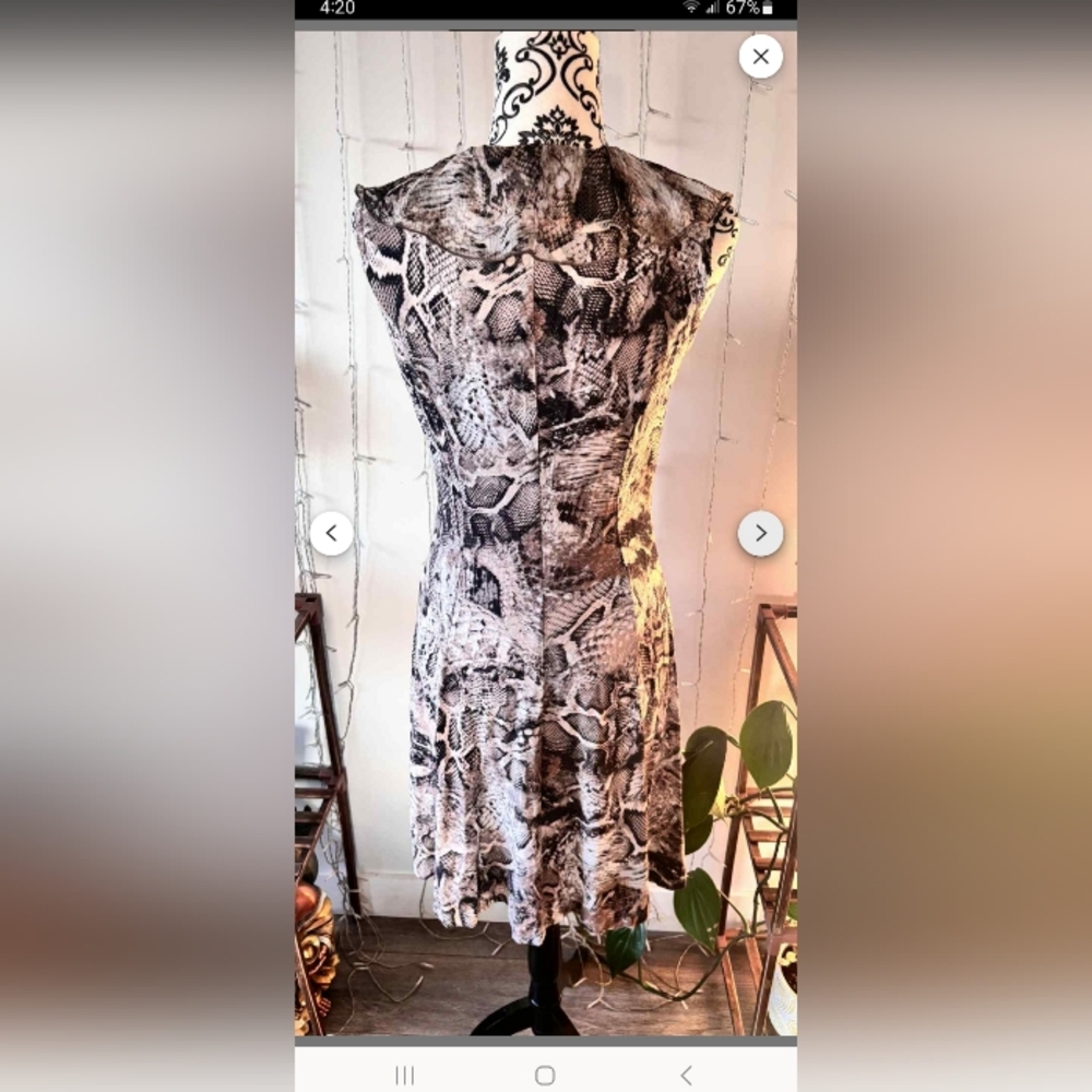 Joseph Ribkoff Snake Print Knee Length Sleeveless Dress 8 - Picture 4 of 8